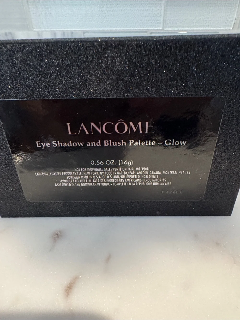 Lancôme Glow Eye Shadow & Blush Palette in Black
